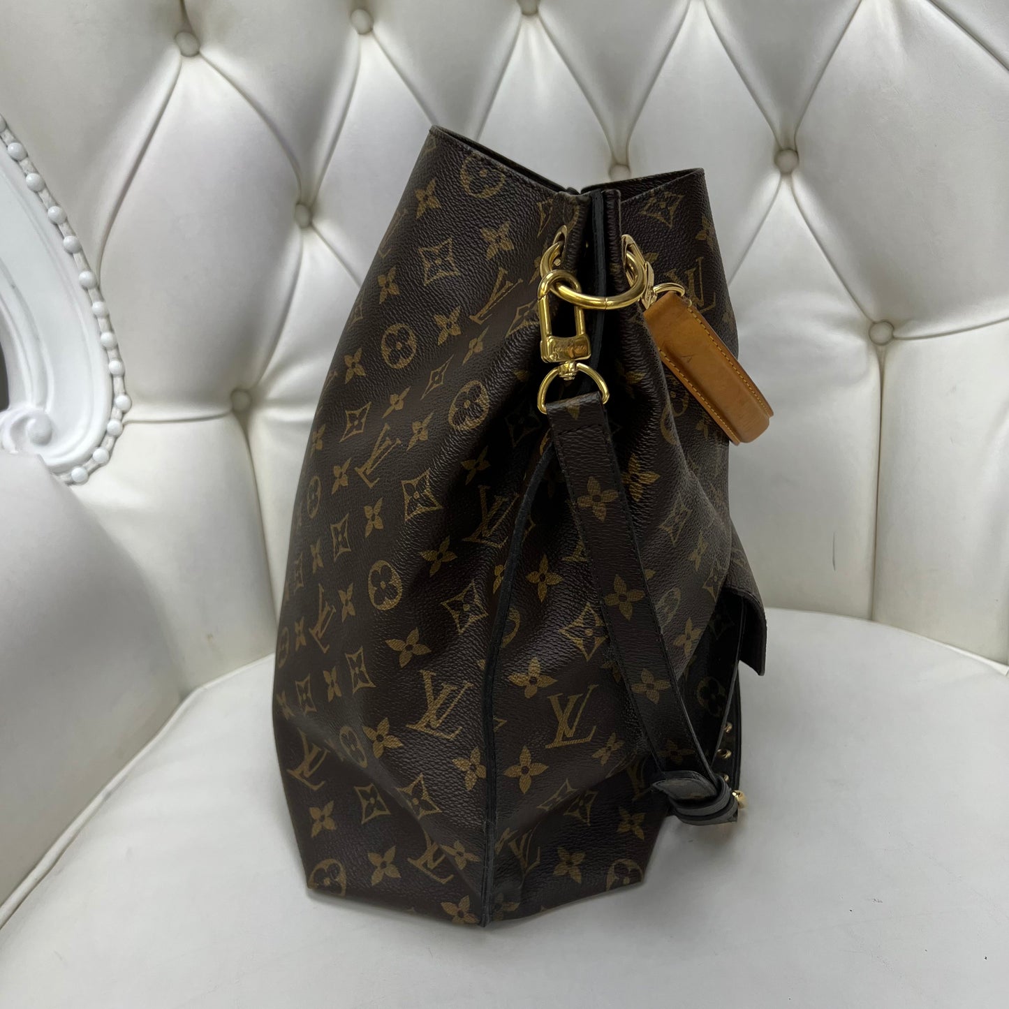 Louis Vuitton Métis Hobo Monogram