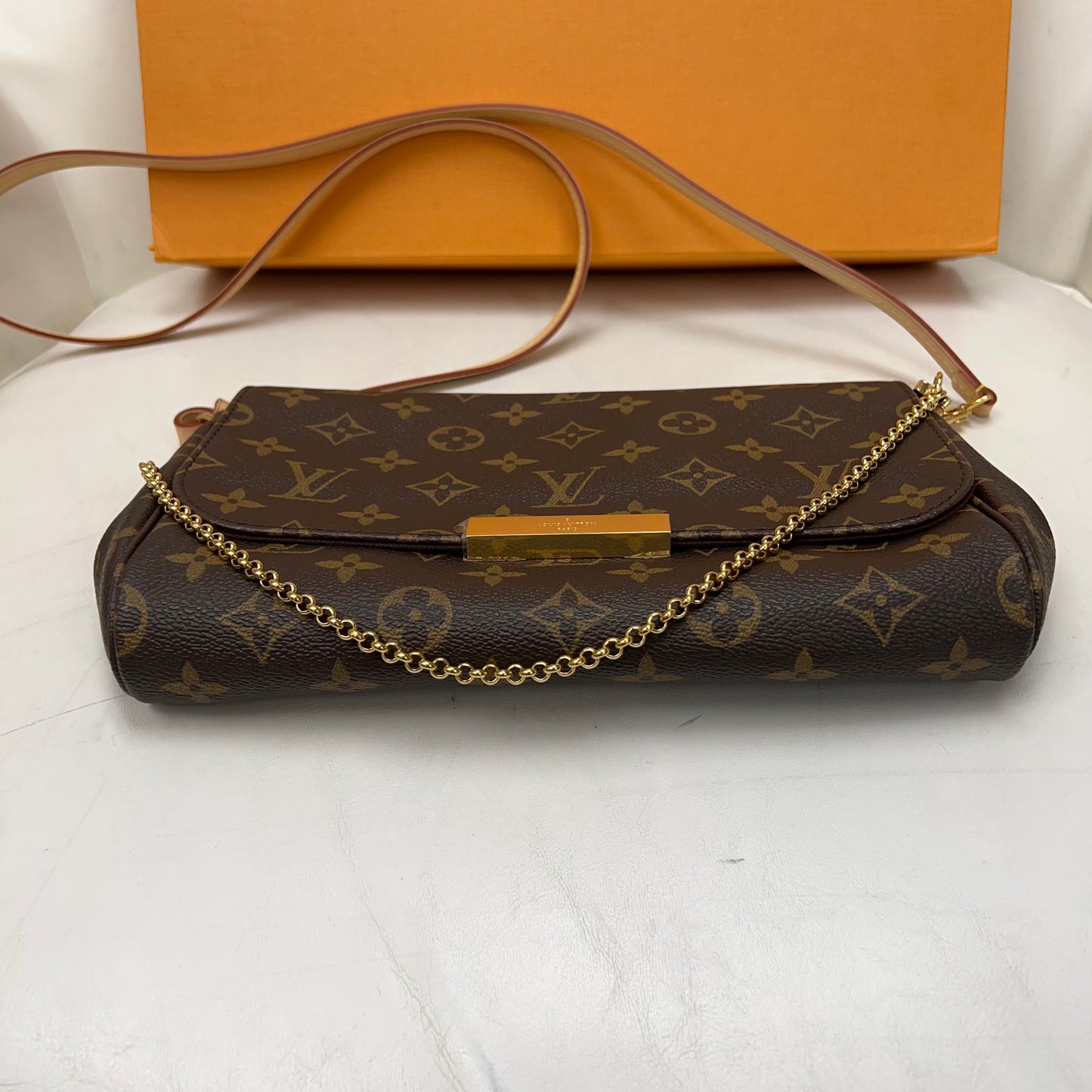 Louis Vuitton Monogram Favorite MM