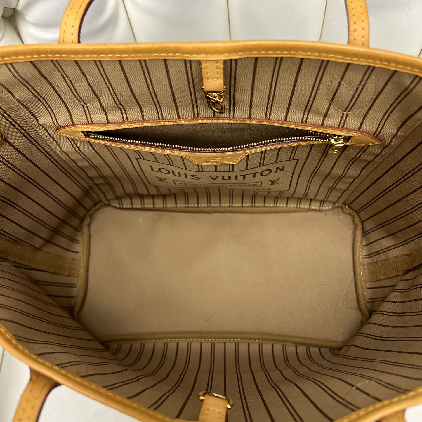 Louis Vuitton Neverfull MM Monogram