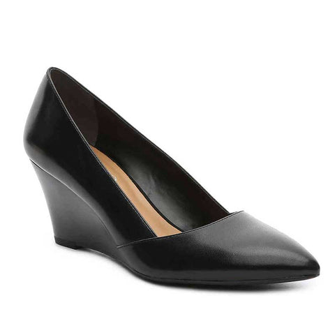 Most comfortable black wedge heel for beginners work