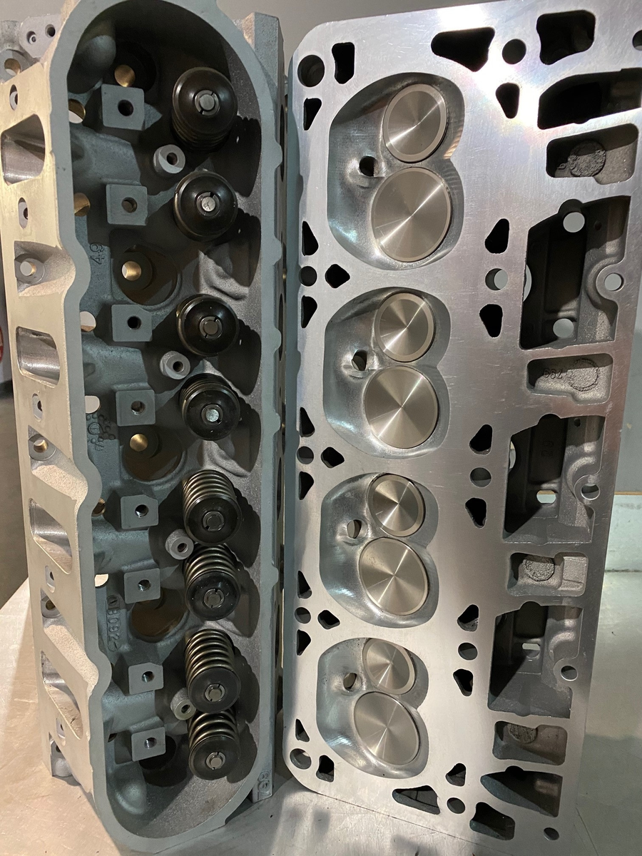 CNC Ported LS1/LS6 243/799 Cylinder Heads .650 Springs 2.02/1.59 Valves PAIR