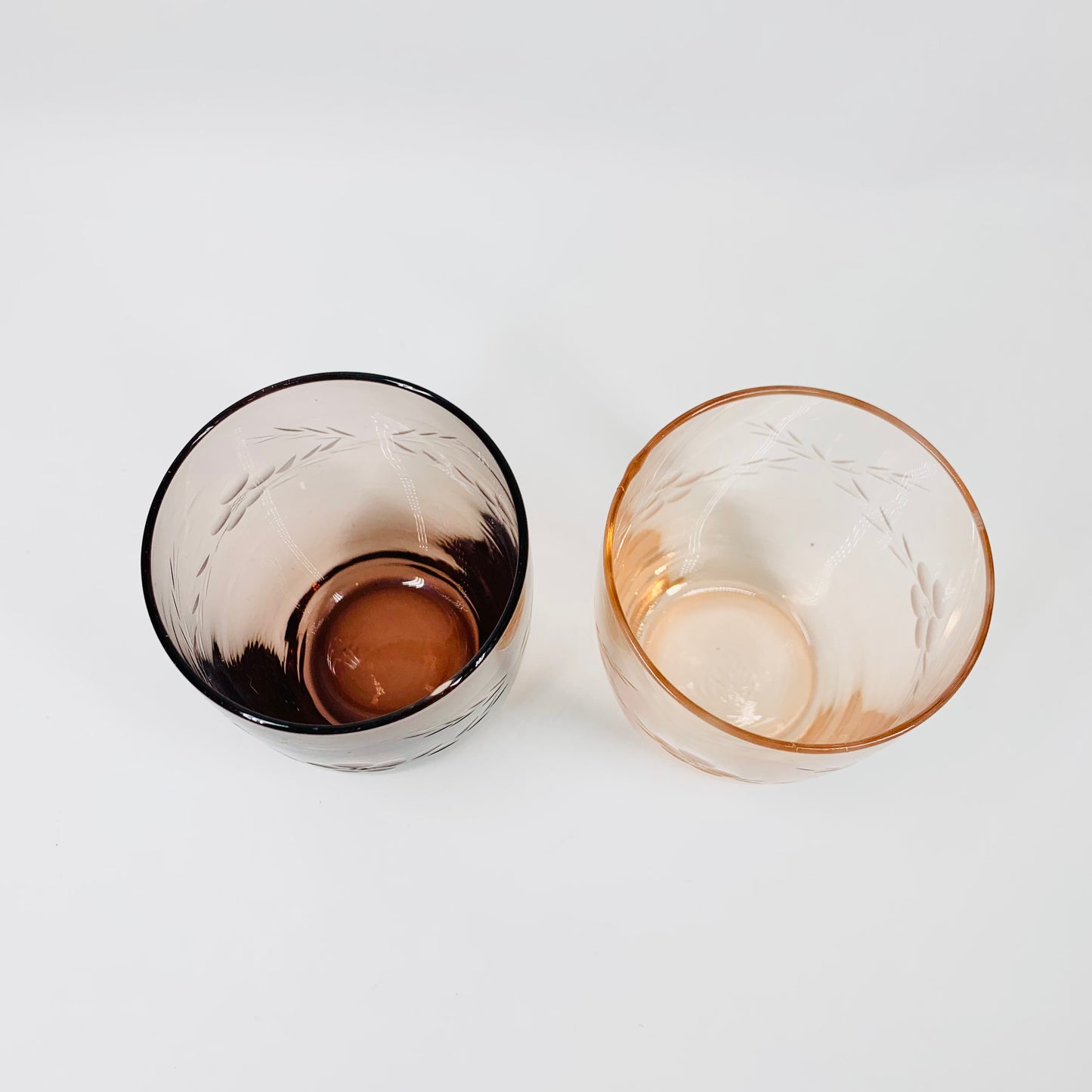 Midcentury hand etched harlequin glass water tumbler