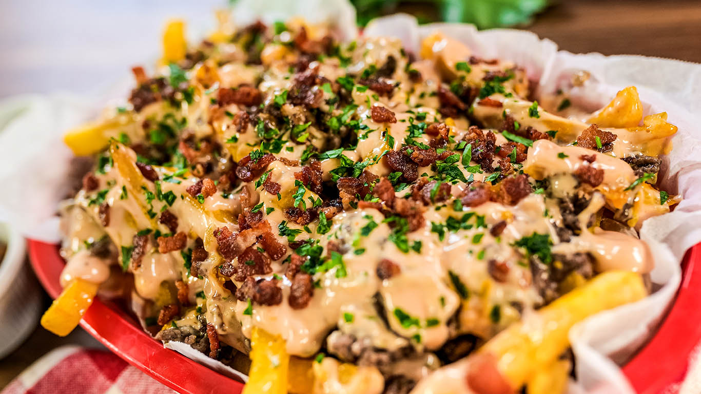 Bacon Cheddar Animal Style Fries – Cooking Panda's Store