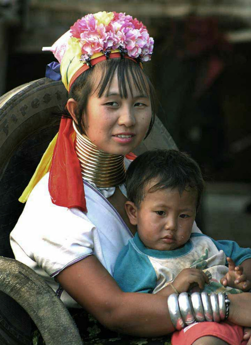 The Hill Tribes of Thailand have made some of the Sterling Silver pieces available at Suzie Q Studio at the Crossroads -- now at 50% OFF until July 28, 2019.