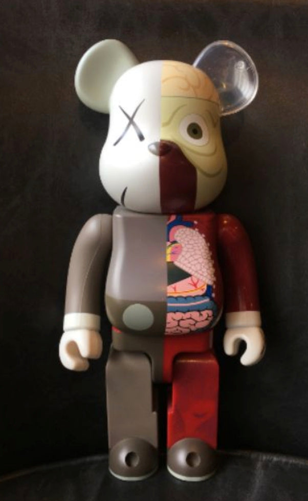 kaws toys fake