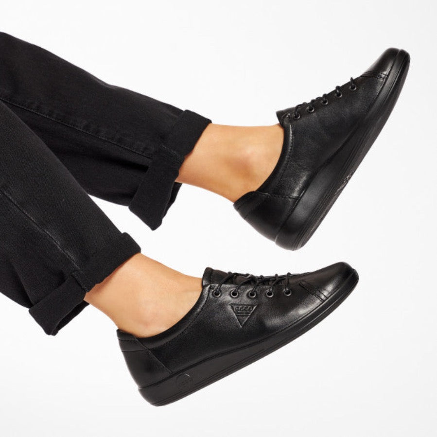 Klem agitatie Leonardoda ECCO Soft 2.0 Ladies Leather Sneaker in Black | SOUL 2 SOLE SHOES – Soul 2  Sole Shoes