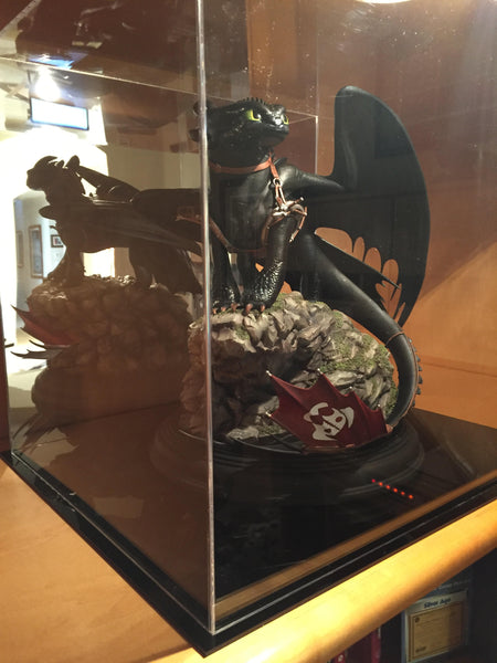Perfect Statue Display Case 