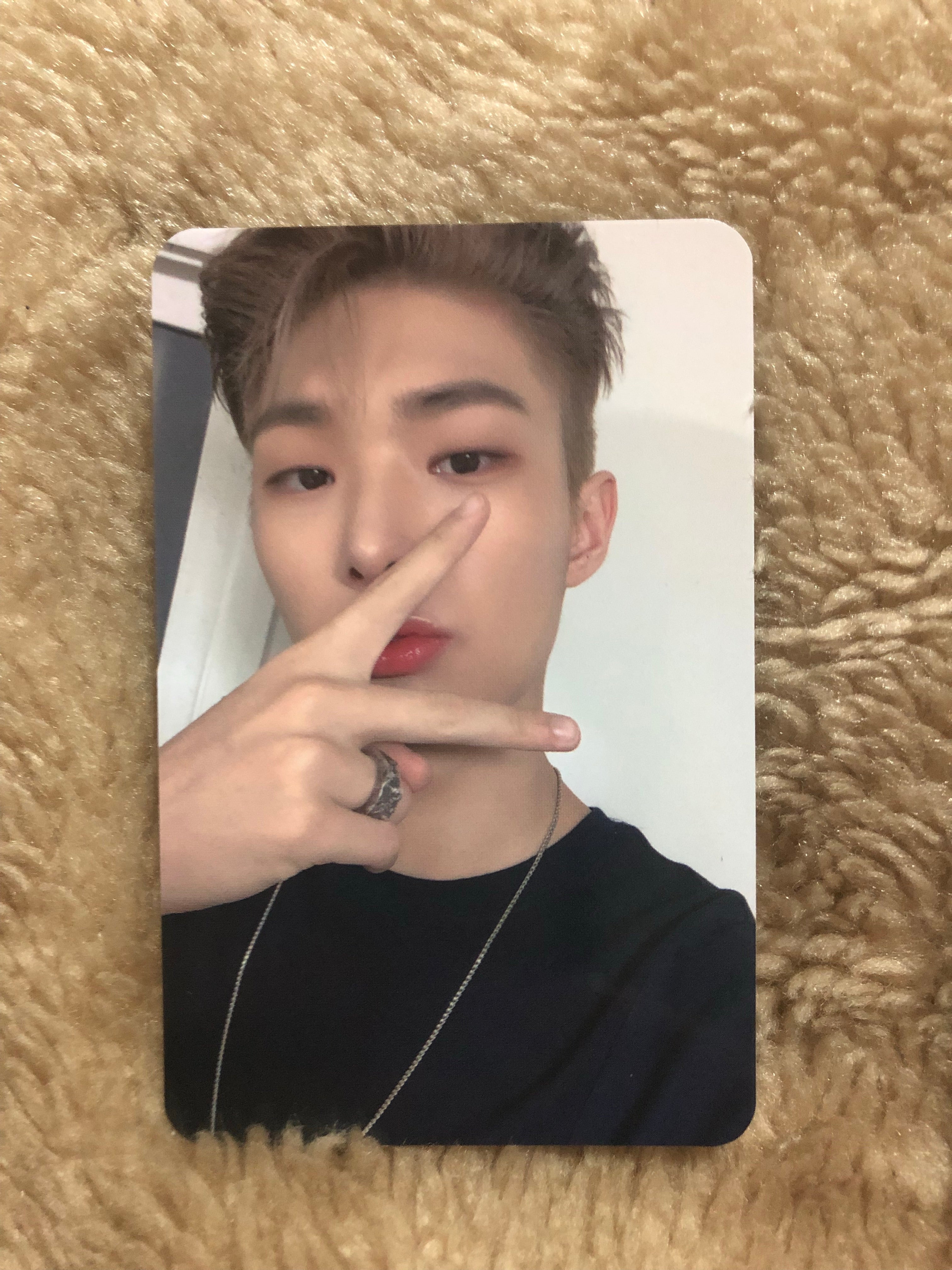Mingi Soundwave Photocard