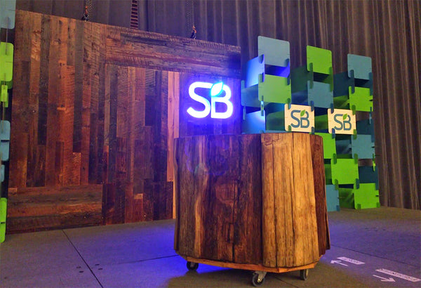 reclaimed wood used in green tradeshow booth design