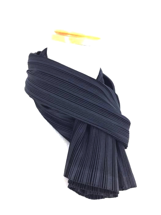 最新入荷 PLEATS PLEASE ISSEY MIYAKE オフホワイト スヌード