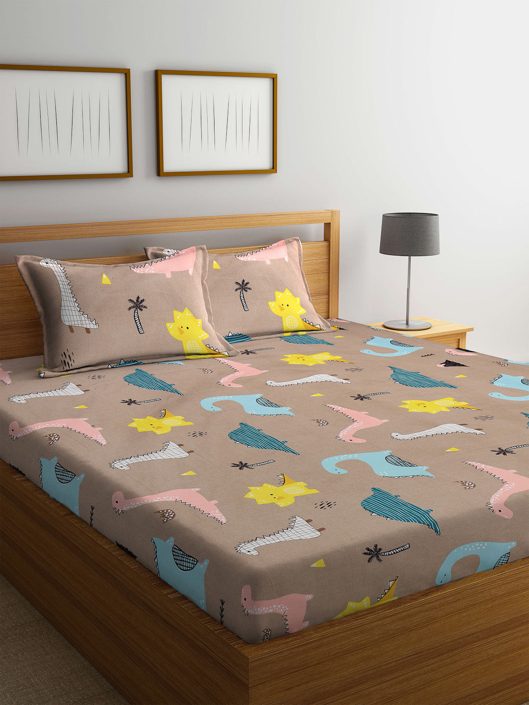 Klotthe Brown Cartoon Print 300 TC Cotton Blend Double Bed Sheet with –  KLOTTHE®
