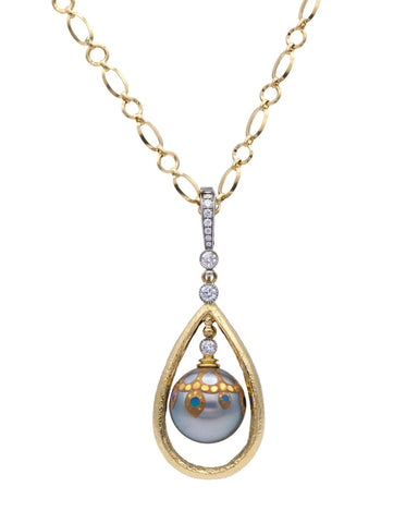 Pendant necklace with a maki-e pearl from Deirdre Featherstone