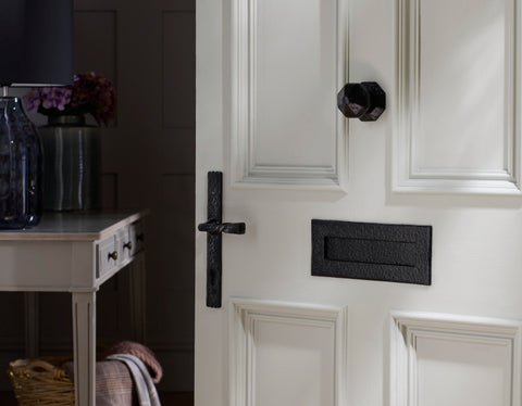 Door Knob, Letter Plate and Lever Handle