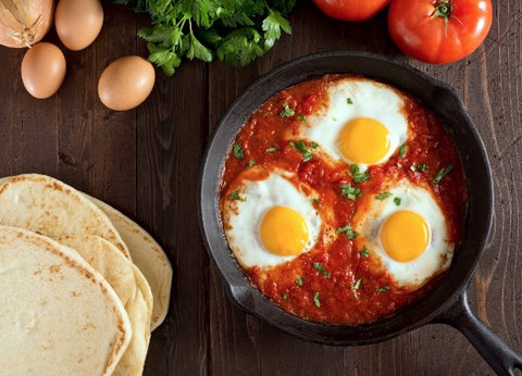 cast iron skillet pan cooking