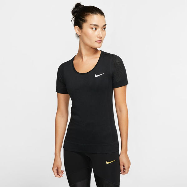 nike women's infinite short sleeve running top