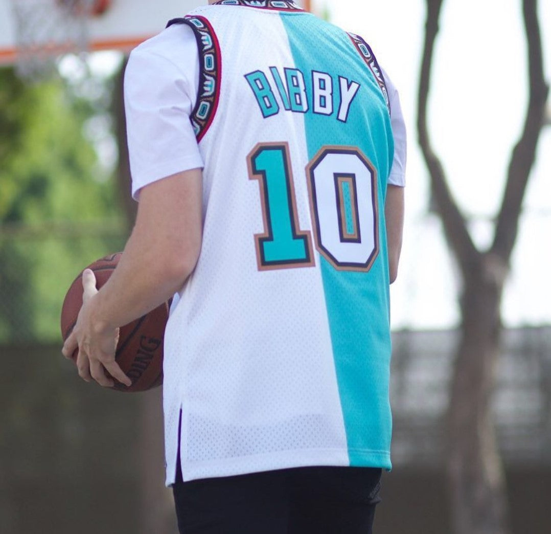 vancouver grizzlies away jersey
