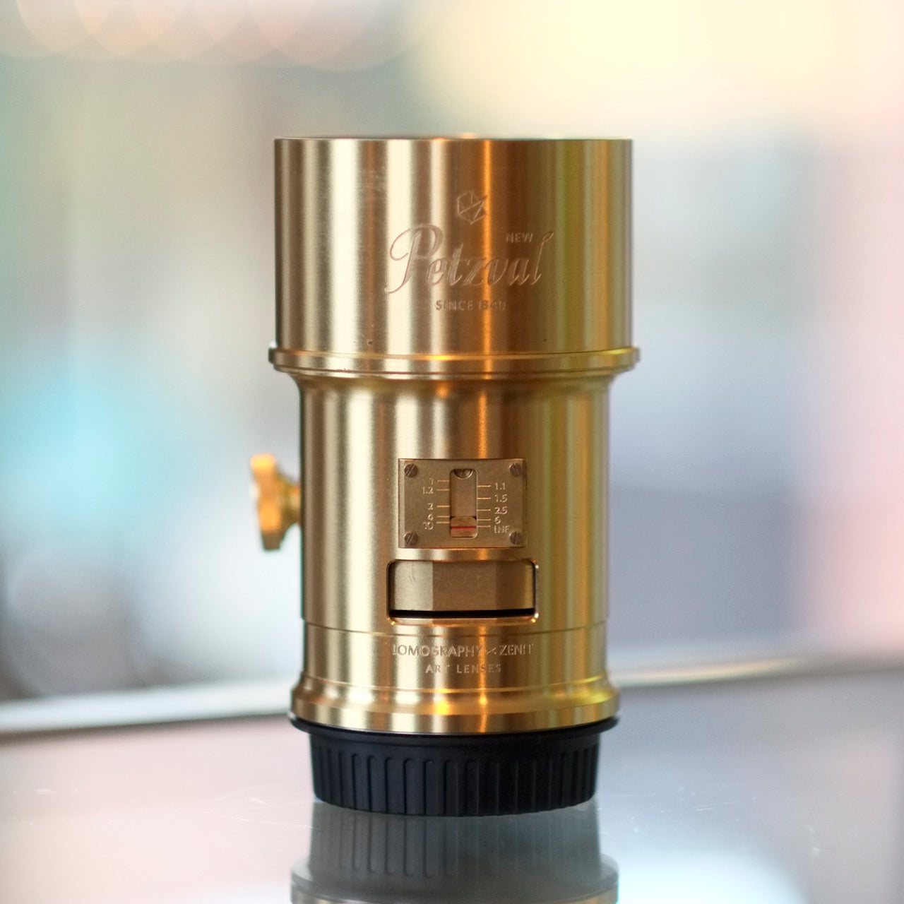 Lomography New Petzval 85 Art Lens canon-