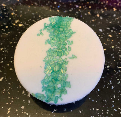 BATH BOMB - Patchouli and Lime Essential oil