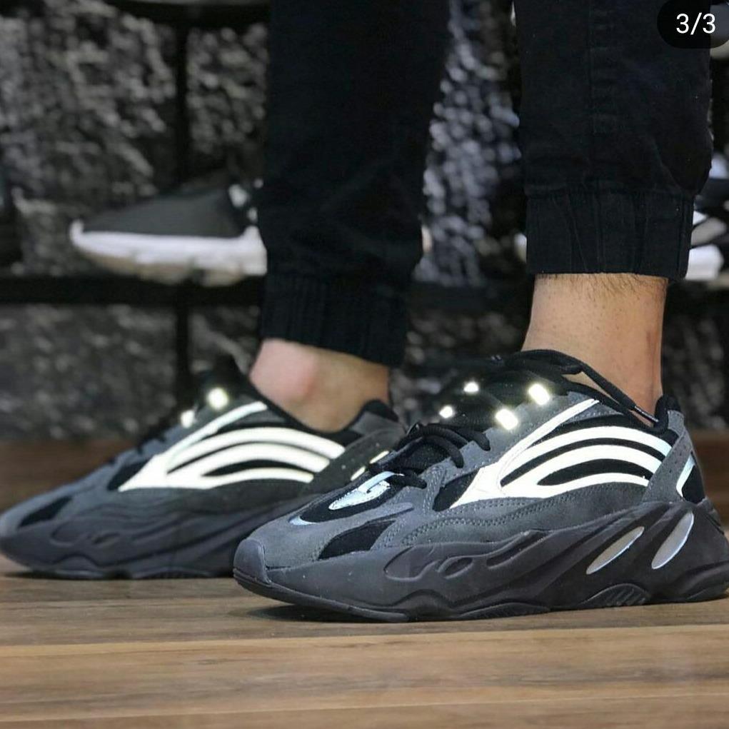 yeezy boost 700 first copy