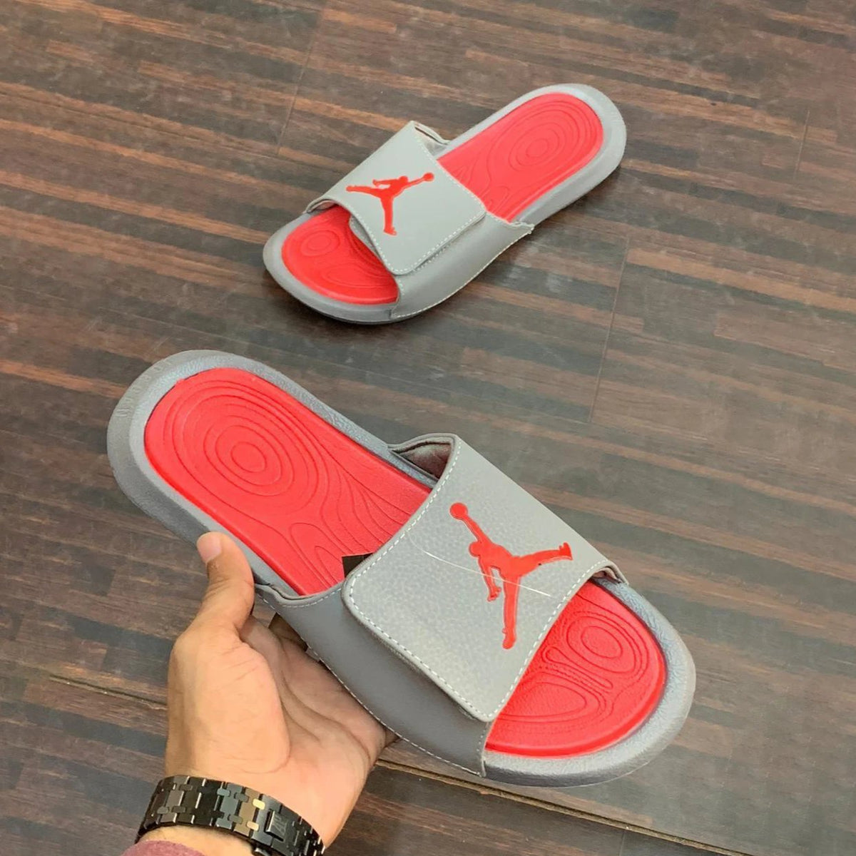 nike first copy flip flops