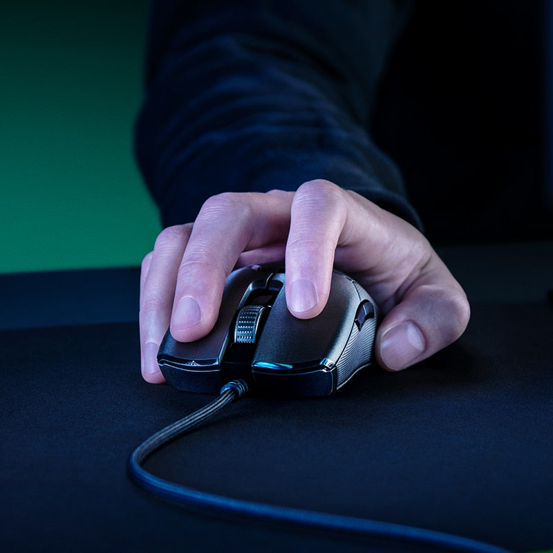 Razer Viper 8KHz Ultralight Wired Gaming Mouse Gaming Switches 20K DPI Optical Sensor Chroma RGB Lighting Programmable Buttons