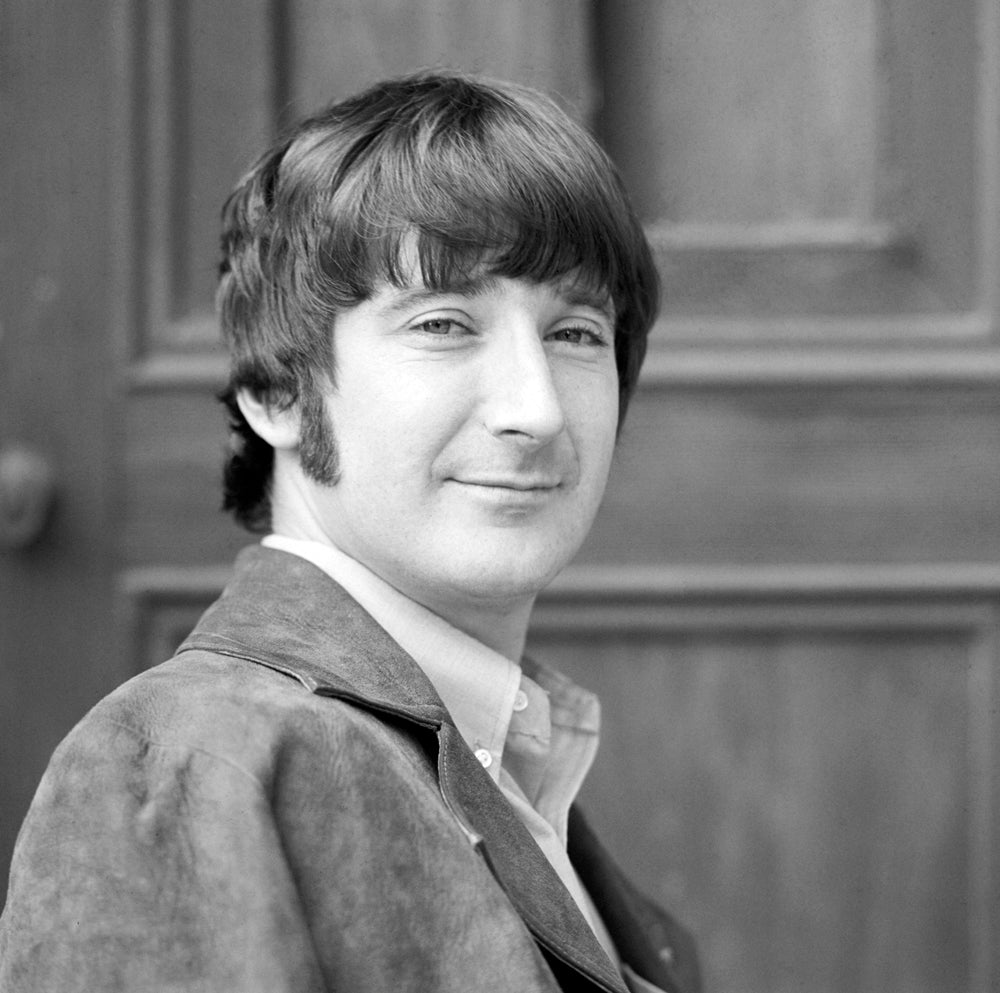 Denny_Doherty_AKA_the_Mamas_and_the_papas_1_ef23e62a-e680-4461-99f7-1af4570e1dac_1200x.jpg?v=1585538626