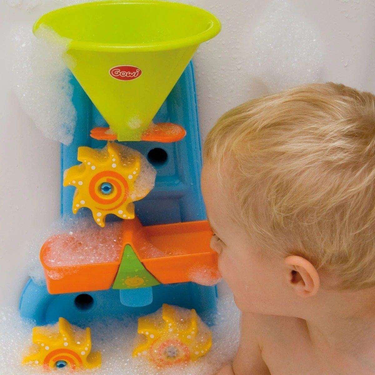 bath toys that stick to bath