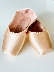 new pair of pointe shoes 