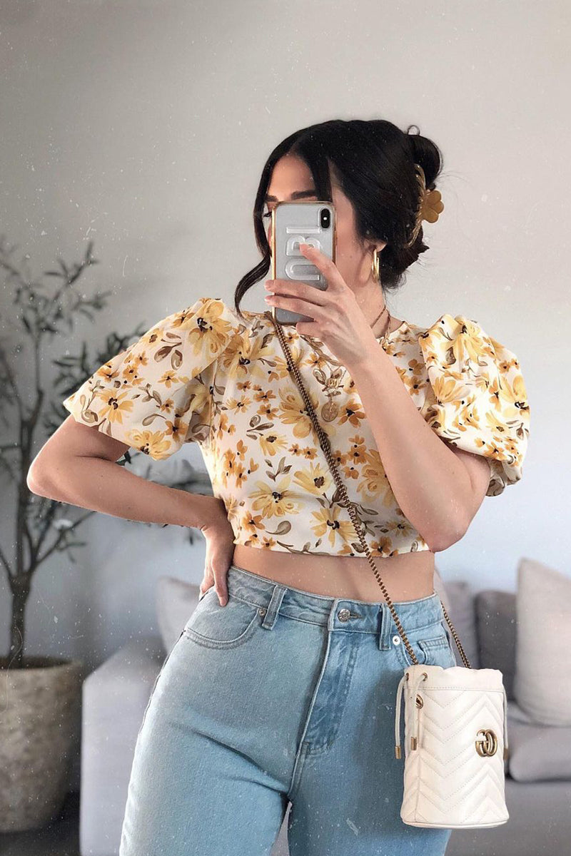 Cream Floral Puff Sleeve Cut Out Crop Top - Perla - Size 6