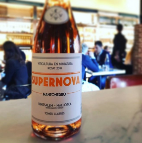 Supernova Mantonegro Mallorca wine