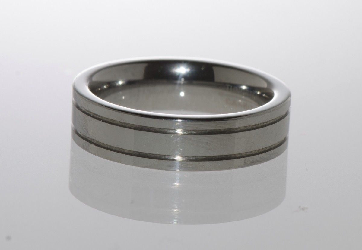 6 mm Mens Tungsten Carbide Rings Dual Grooved 6 mm Mens Tungsten Carbide Rings Dual Grooved
