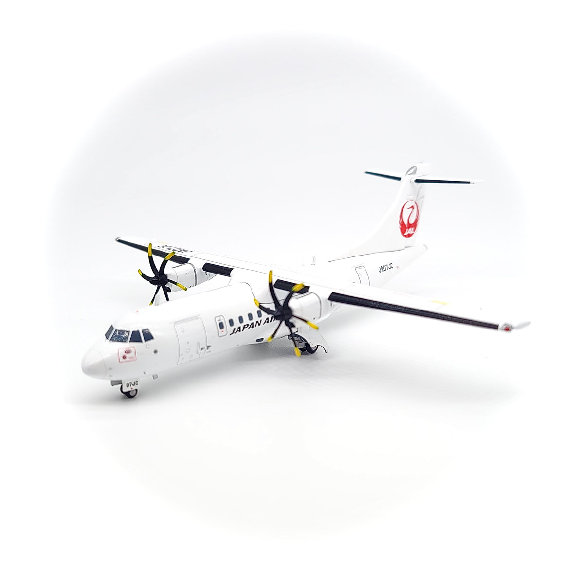 1/200日本エアコミューターATR42-600（JA07JC） – Pilot Shop Hong