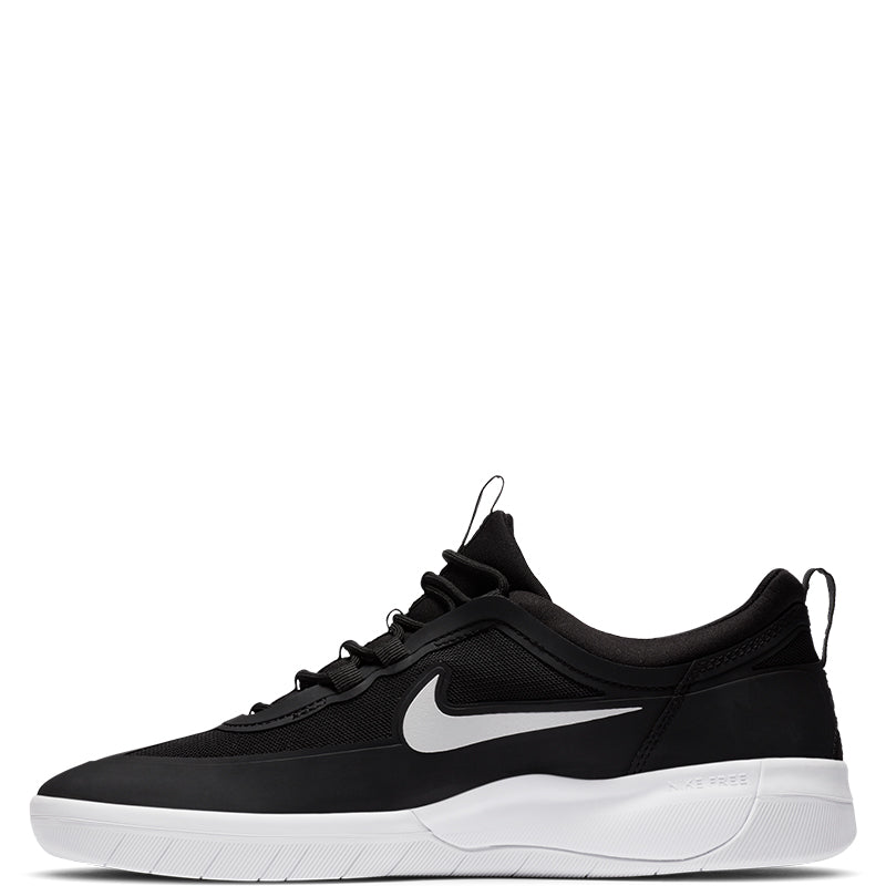 Nike Unisex SB Nyjah Free 2 Skate Shoes 