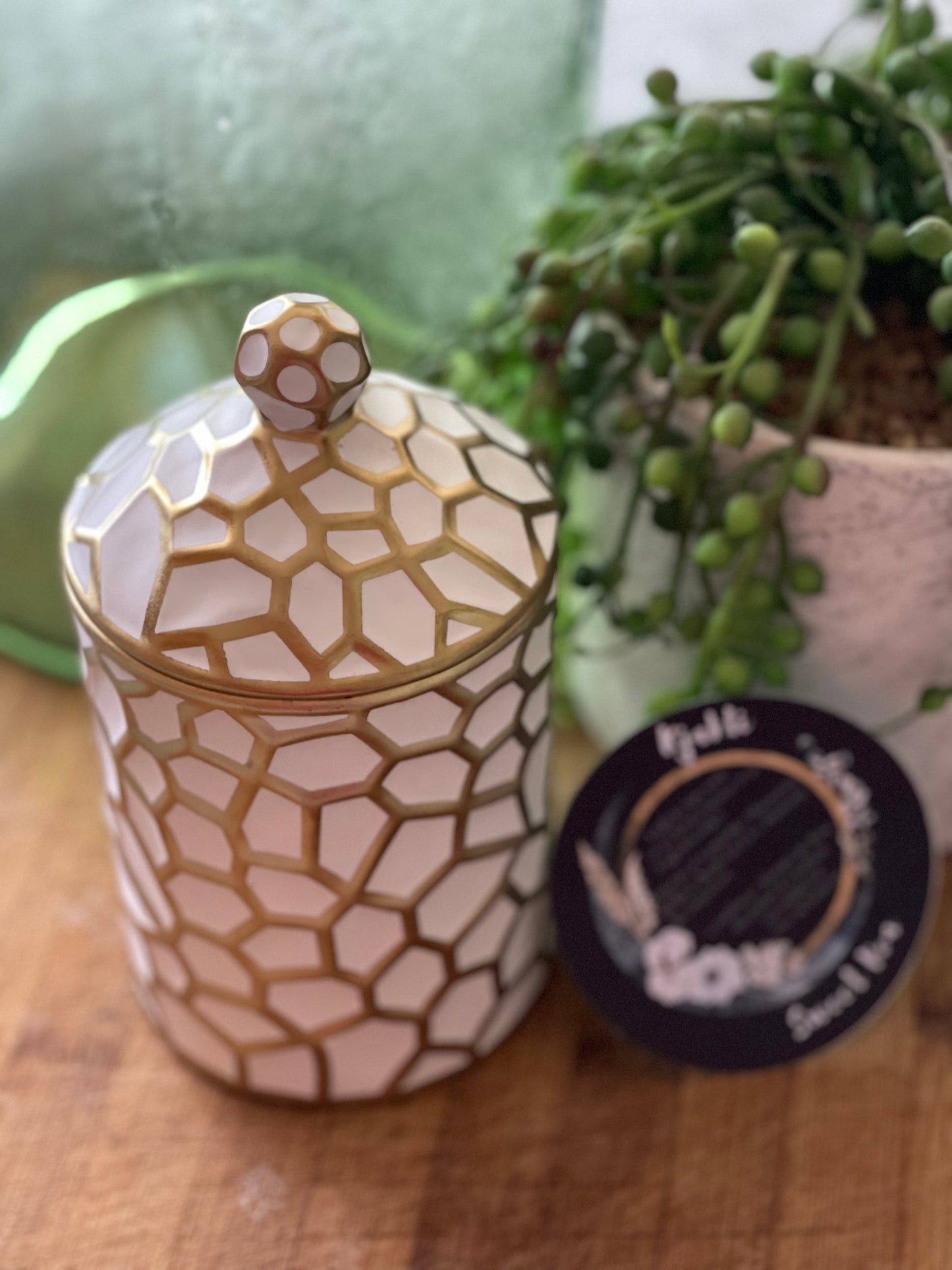 Sweet Pea Limited Edition Botanical & Crystal Candle