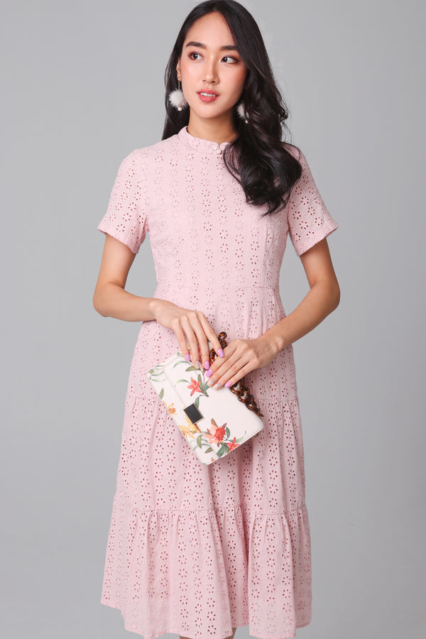 pink eyelet