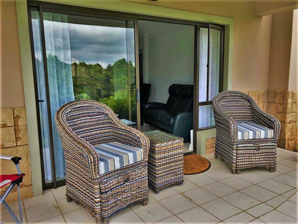 outdoor lounge chairs for seniors