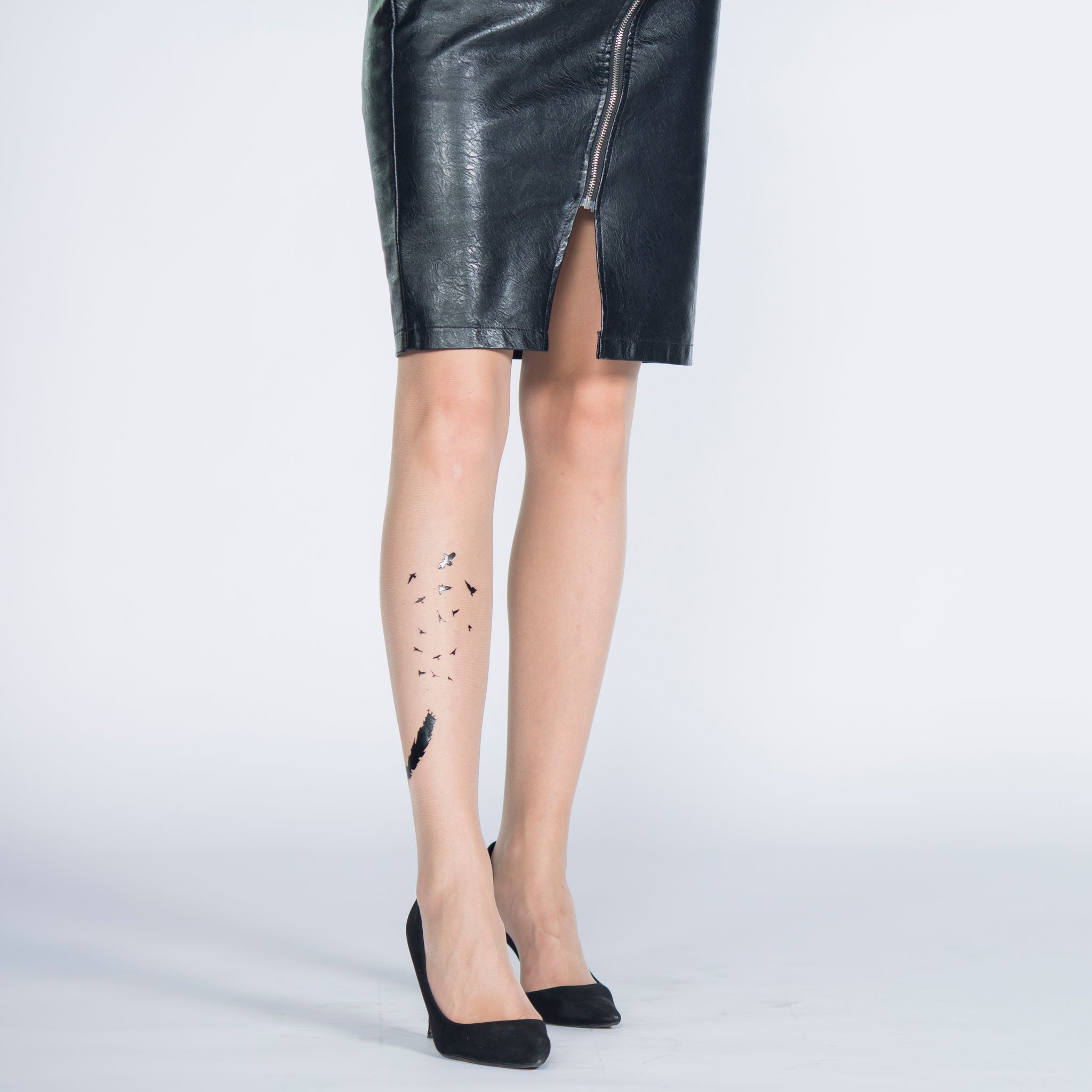 Tattoo 15 Den, Silk Reflections, Reinforced Toe Pantyhose