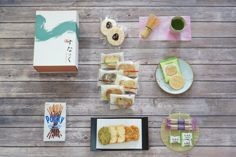Snakku Japanese snack subscription August box