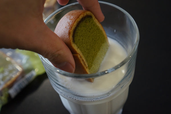 Japanese castella snacks.