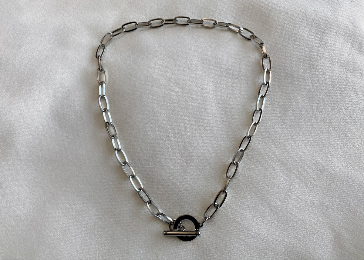 NEIGHBORHOOD SILVER SAFETY PIN NECKLACE ネイバーフッド