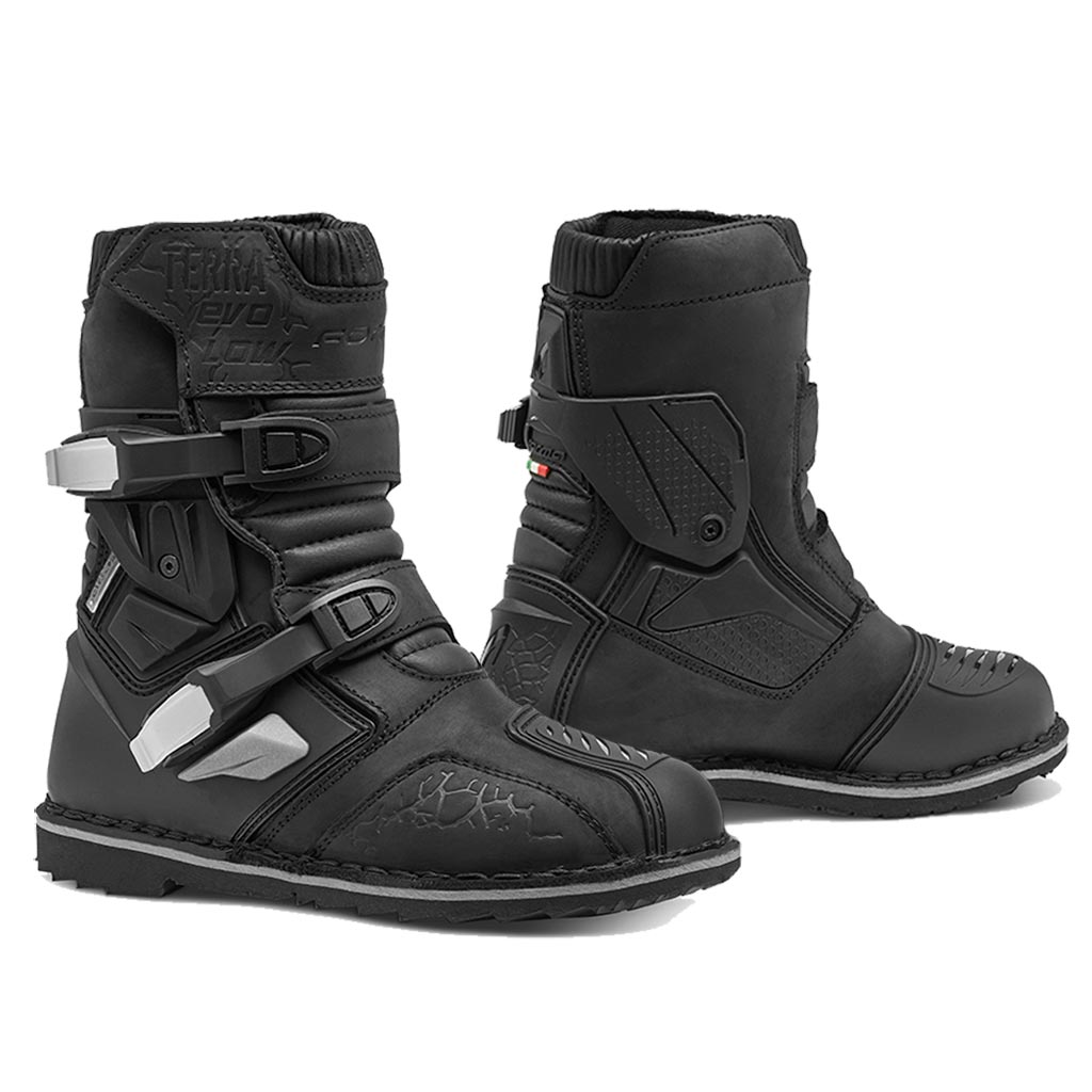 motorcycle boots | Forma Terra Evo Low 