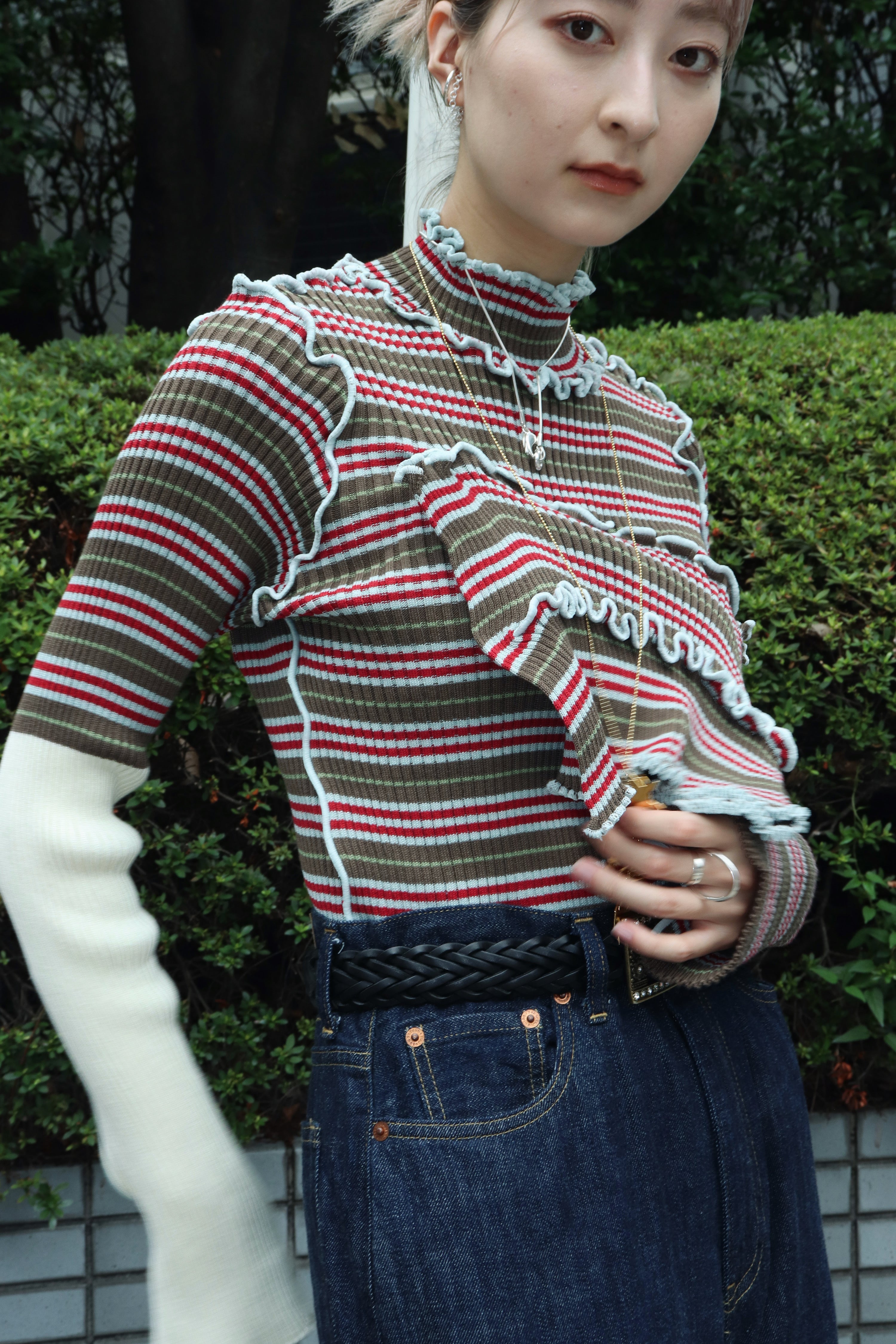 kotohayokozawa(コトハヨコザワ)のRIB KNIT TURTLENECK BROWNの通販