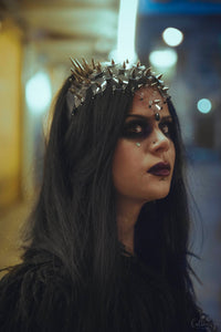 Thorn Headpiece In Clear With Silver Spikes