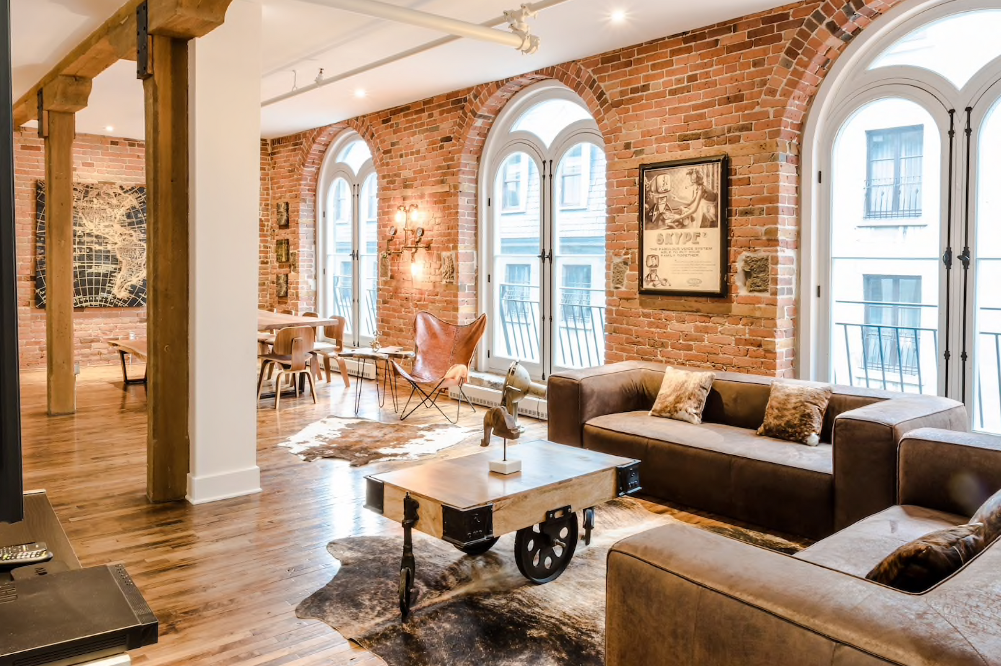 Province of Canada - Old Port Loft Airbnb