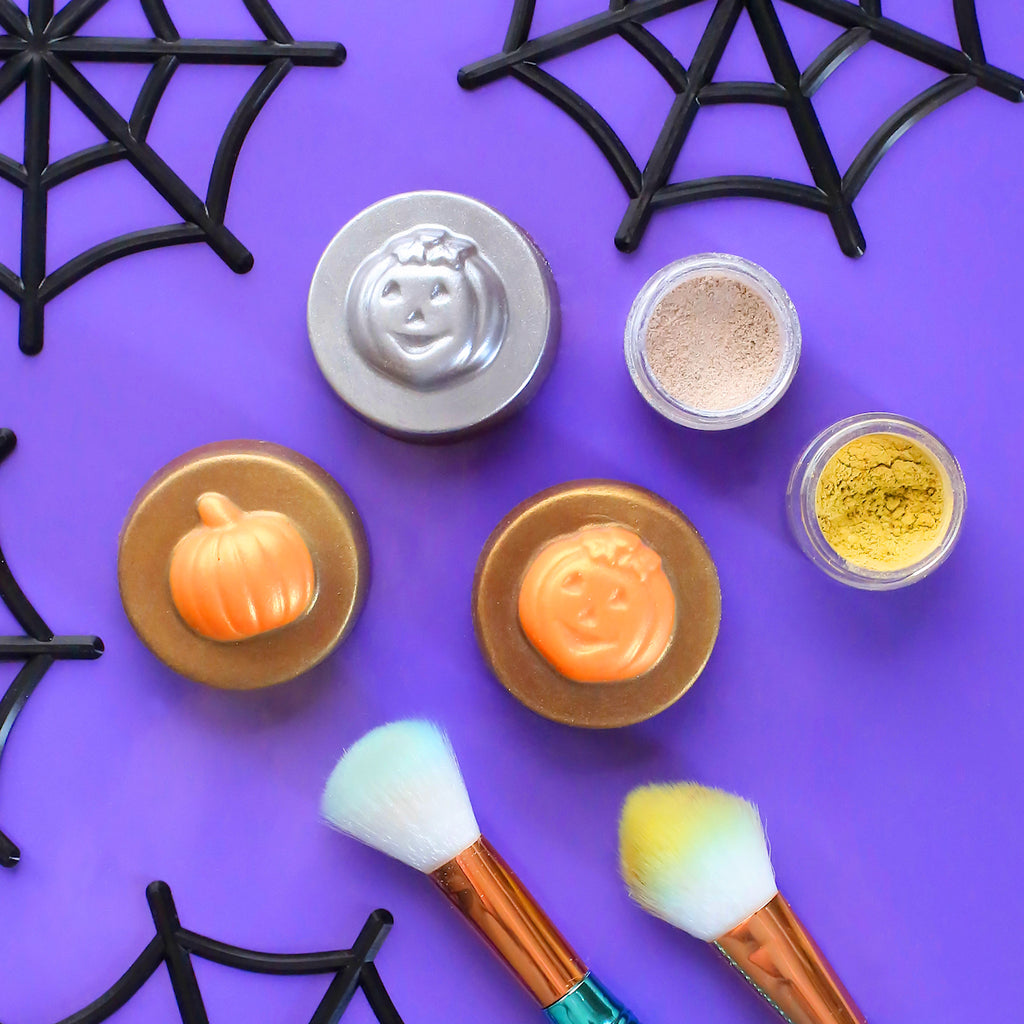Chocolate Halloween Party Favors | www.bakerspartyshop.com