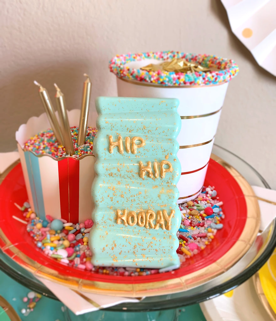 Hip Hip Hooray Cakesicles Tutorial | www.bakerspartyshop.com