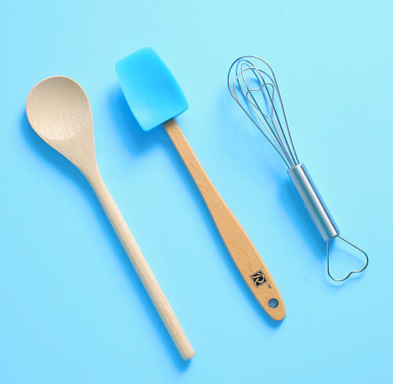 miniature baking utensils