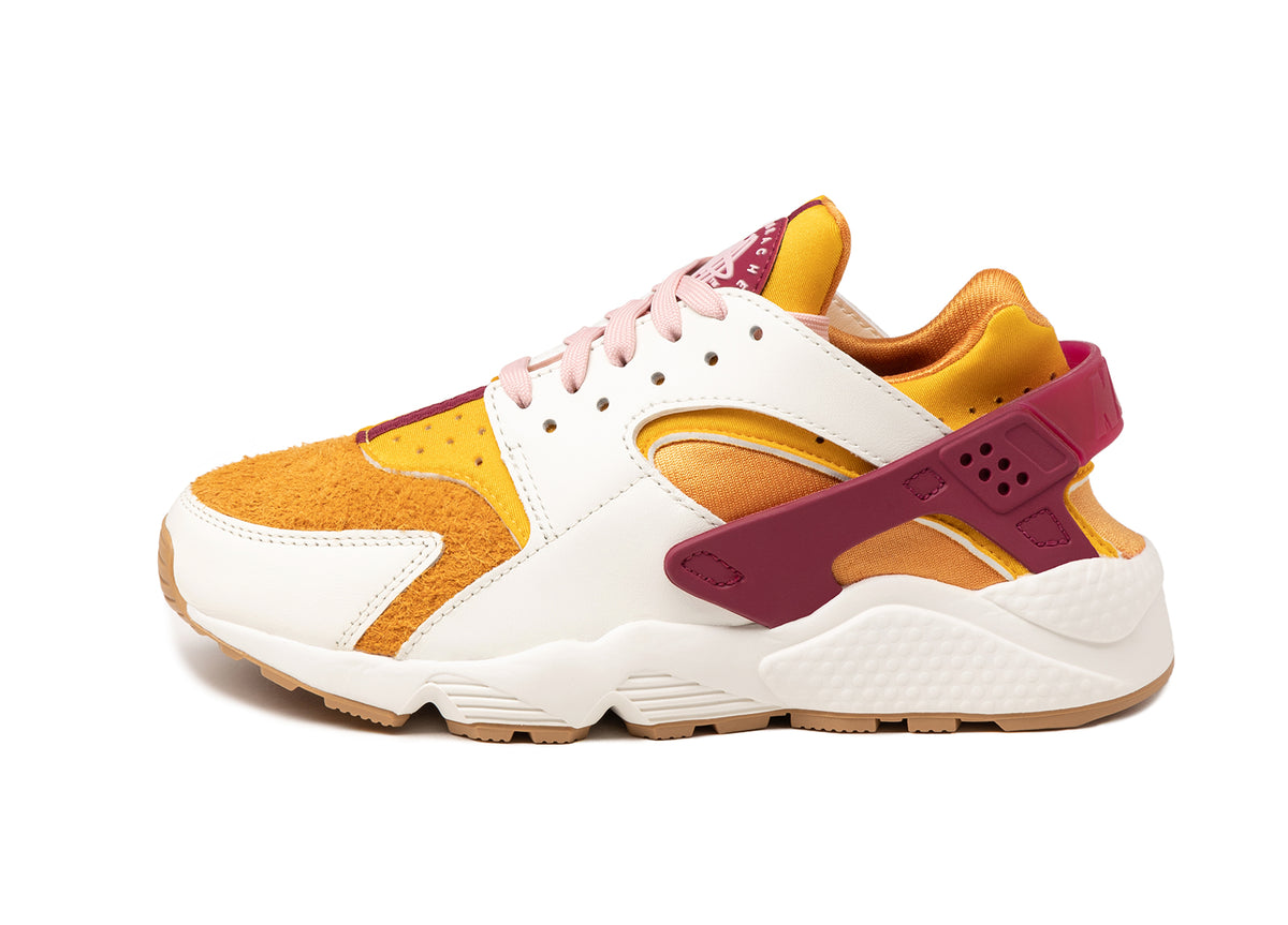 maroon and gold huaraches