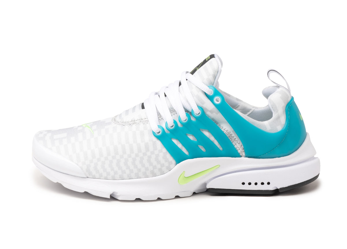 nike air presto flyknit all white