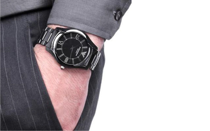 人気の定番 エンポリオアルマーニの腕時計です‼️ ecousarecycling.com